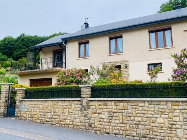 Gite La Mie De Pain Bogny-sur-Meuse Exterior foto